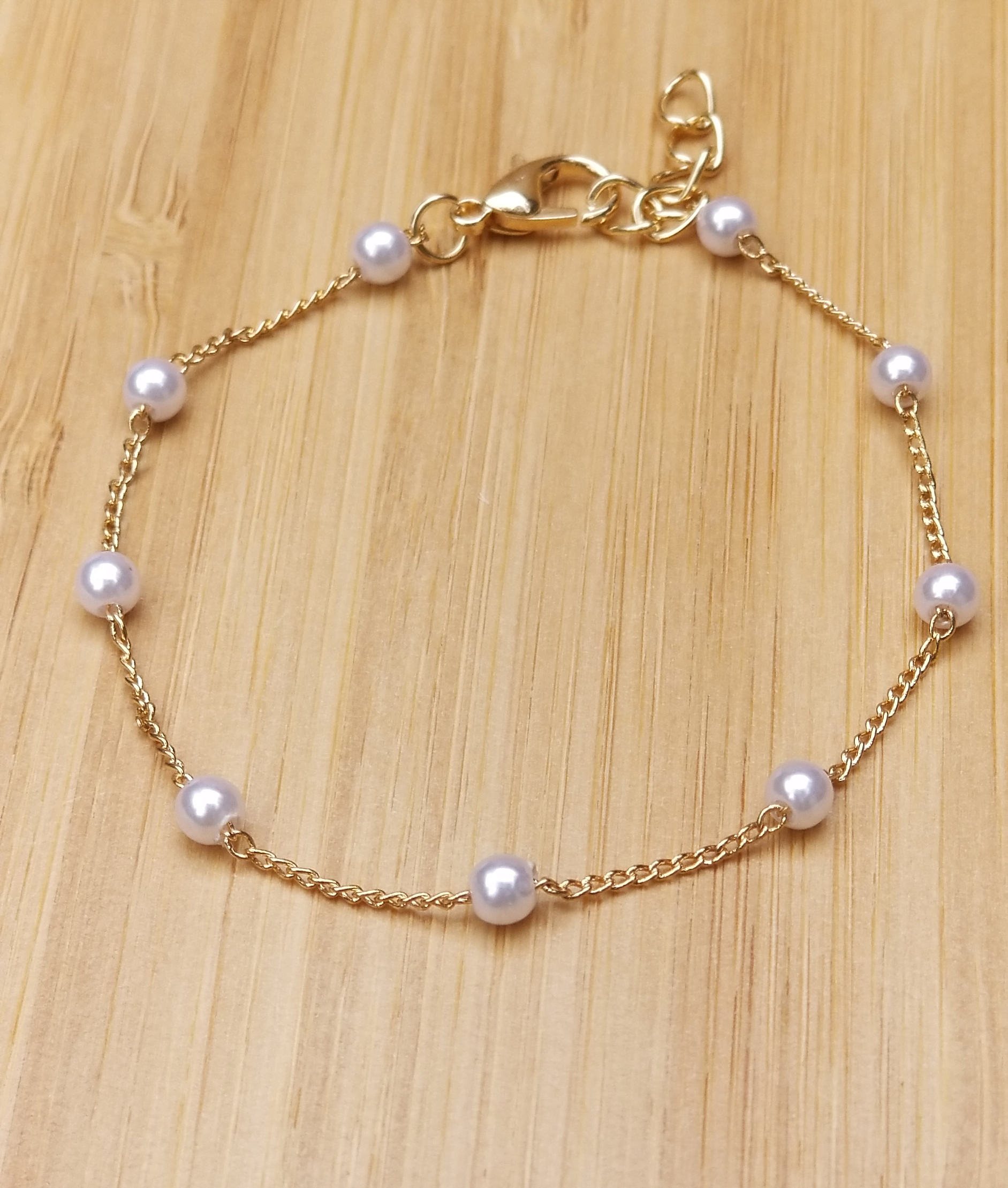 dainty pearl necklace Gold